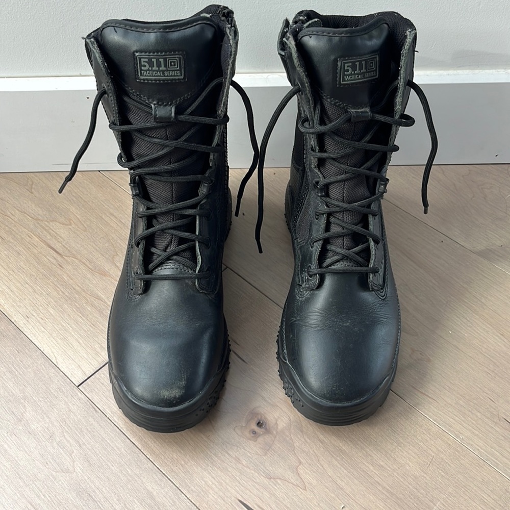 Woman winter boots